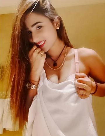 call girl in versova